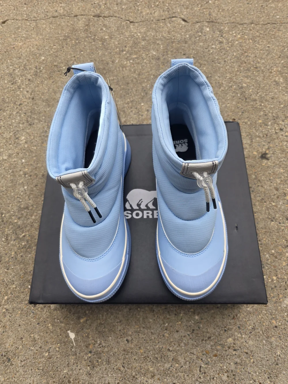 Sorel Women's Light Blue Cozy Winter Boots Size 8